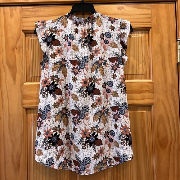 Ann Taylor LOFT Boho Floral Ruffle Split Neck Shell Blouse - Picture 6 of 8